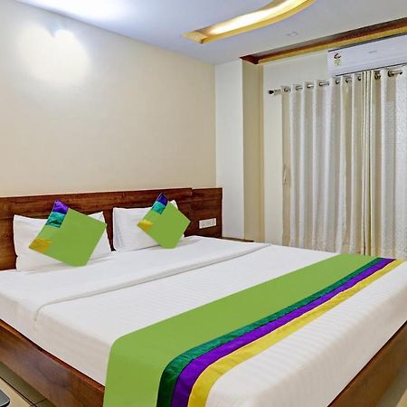 Treebo Skanda Suites Kumbalgod Kültér fotó